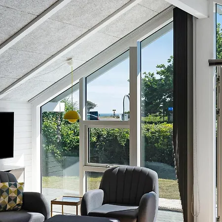 Awesome In With House Sea View *